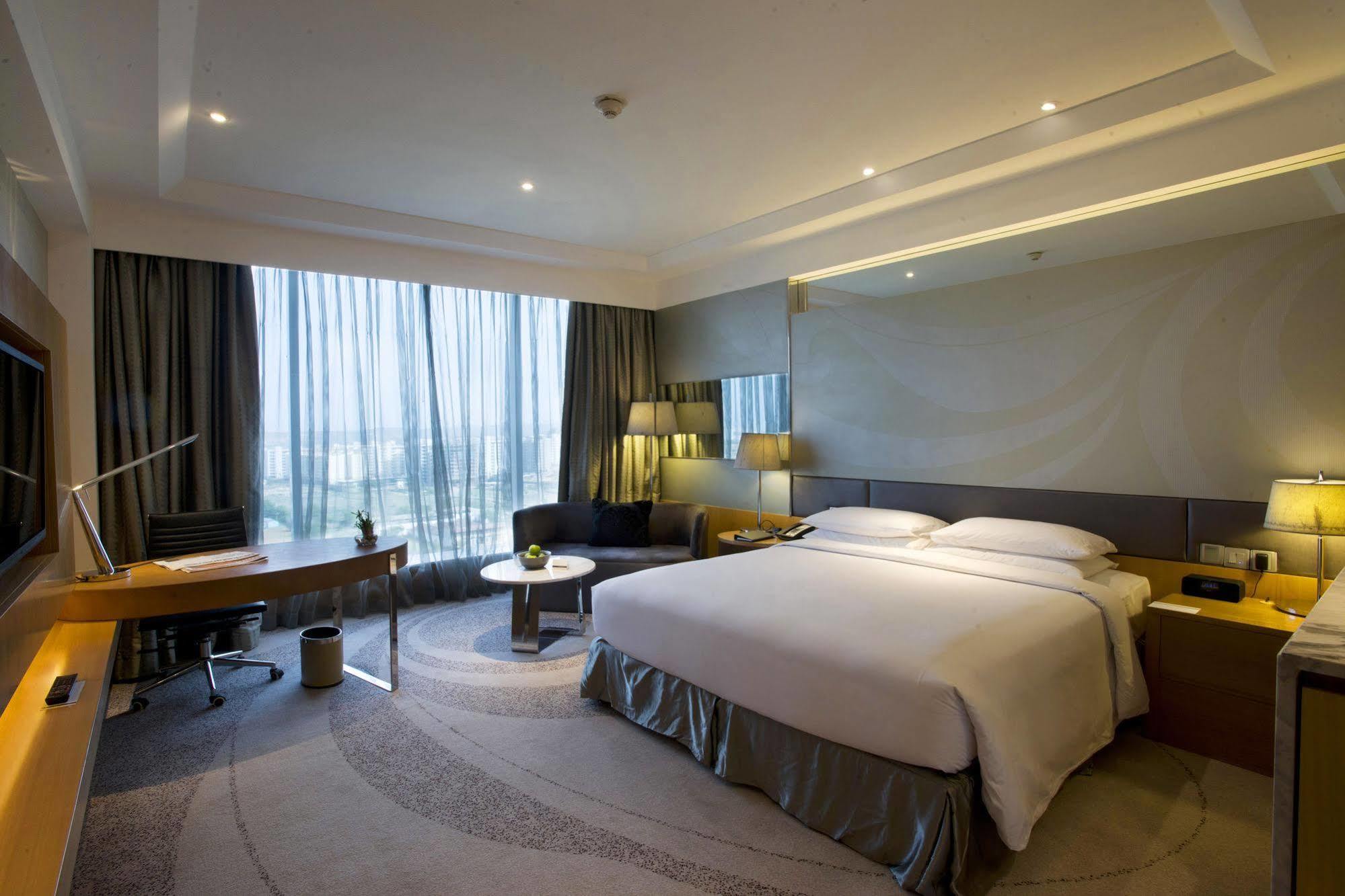 Hotel Hyatt Regency Gurgaon Exterior foto